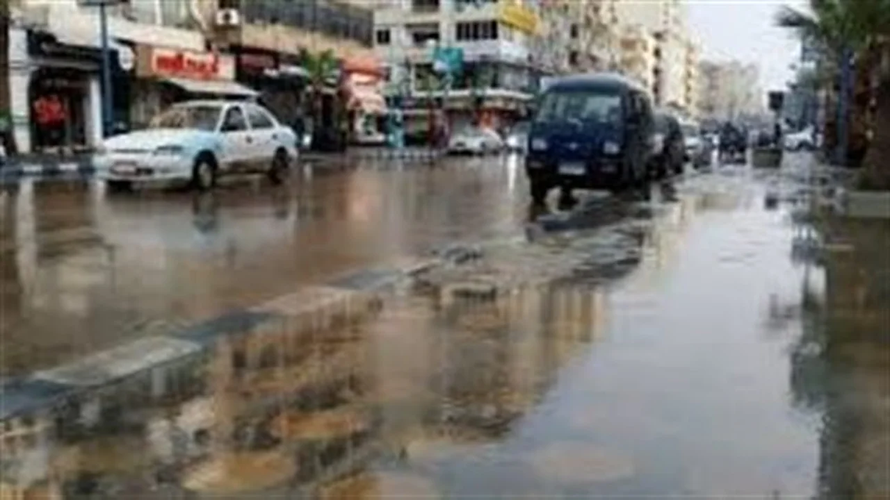 موجة طقس سيئ تضرب مرسى مطروح وقرار محلي بتخفيف أعداد العاملين